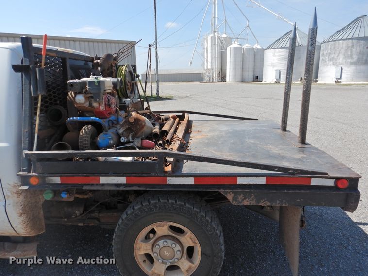 image for item DK2429 2015 Ford F250 Super Duty  SuperCab bale bed pickup truck