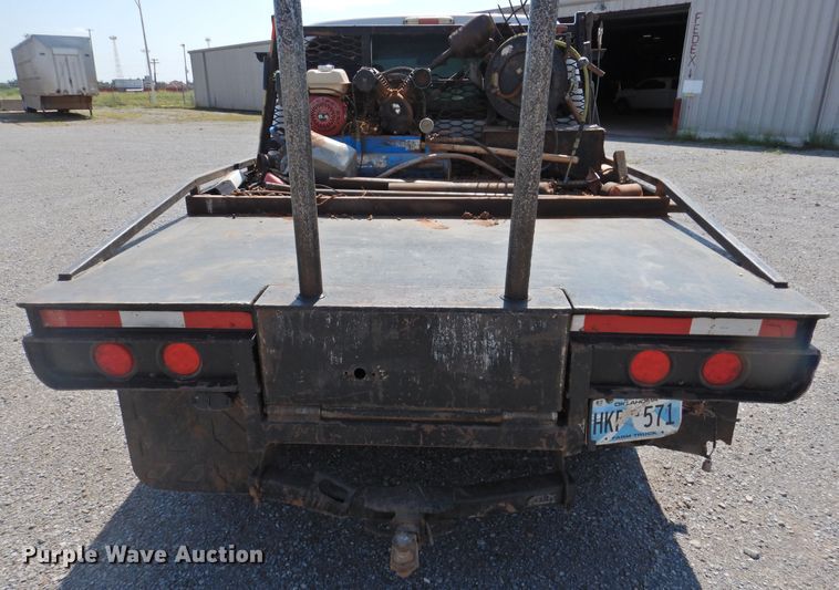 image for item DK2429 2015 Ford F250 Super Duty  SuperCab bale bed pickup truck