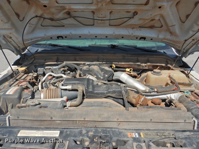 image for item DK2429 2015 Ford F250 Super Duty  SuperCab bale bed pickup truck