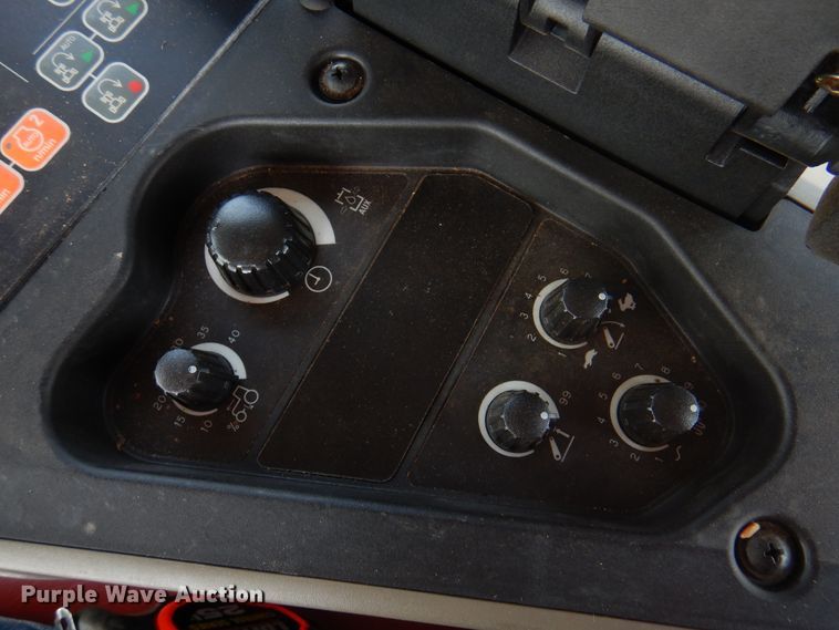 image for item DK8101 2012 Case IH Steiger 350  4WD tractor