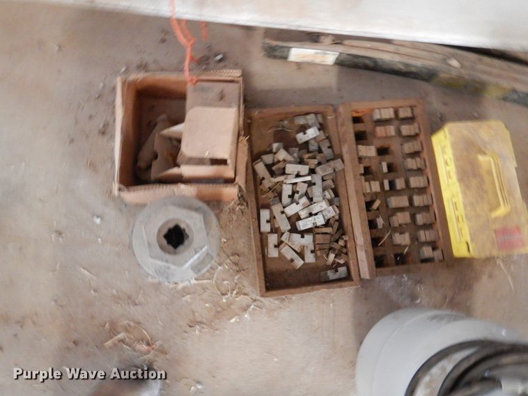 image for item DM6354 Tools