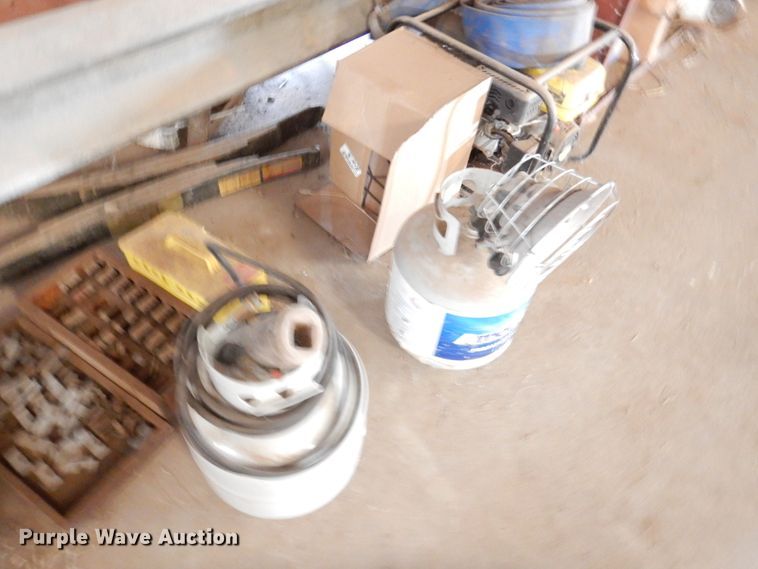 image for item DM6354 Tools