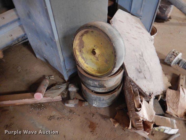 image for item DM6354 Tools