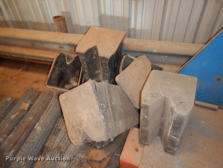 image for item DM6356 Tools