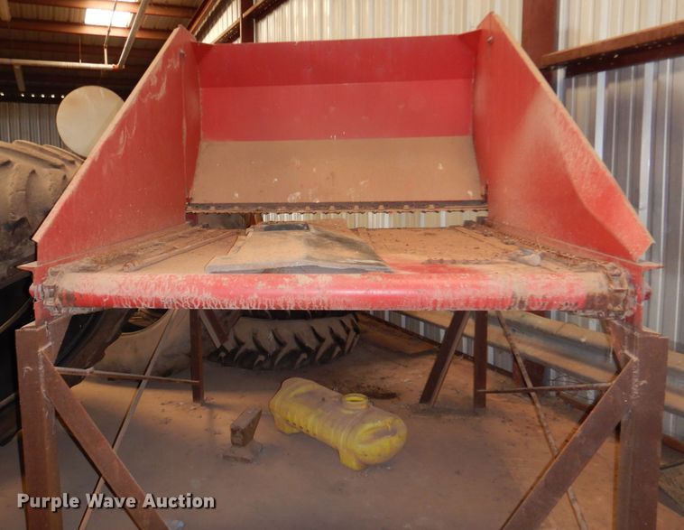 image for item DM6356 Tools