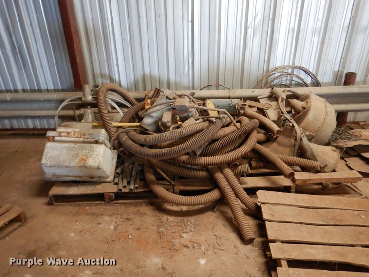 image for item DM6356 Tools