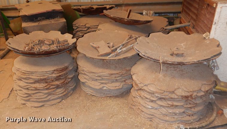 image for item DM6356 Tools