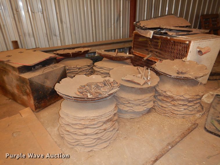 image for item DM6356 Tools