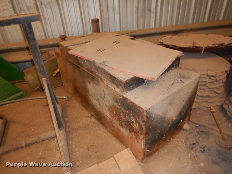 image for item DM6356 Tools