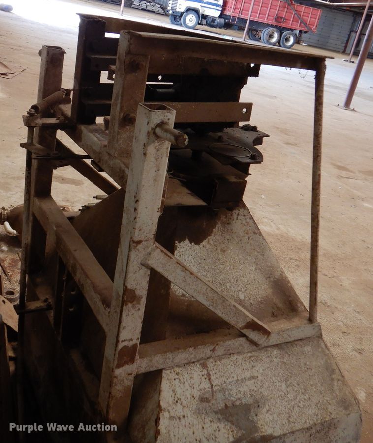 image for item DM6356 Tools