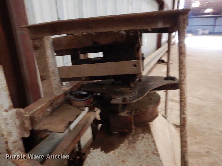 image for item DM6356 Tools