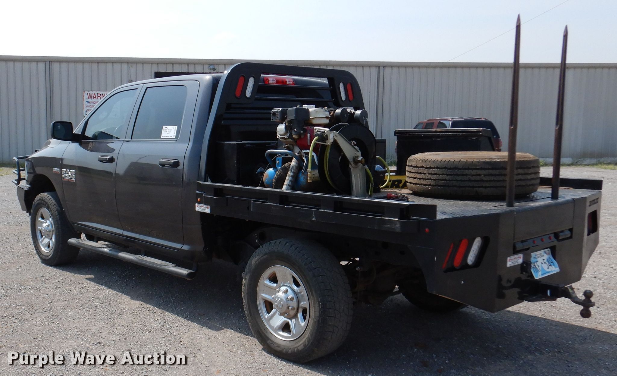 2016 Dodge Ram 2500HD Crew Cab bale bed pickup truck in Frederick, OK