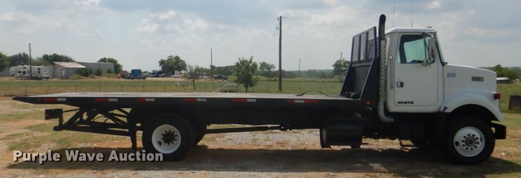 image for item DH7275 1980 White Road Boss  rollback truck