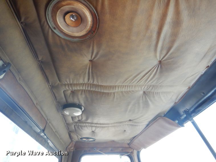 image for item DH7275 1980 White Road Boss  rollback truck