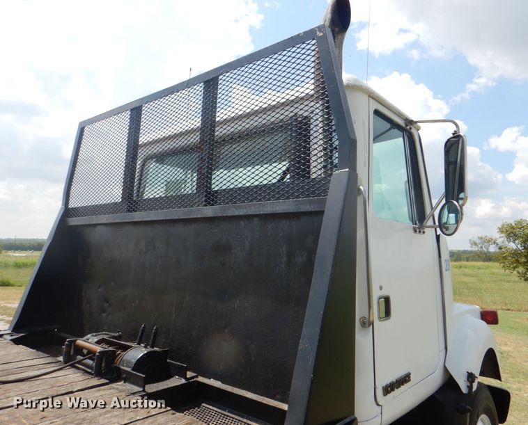 image for item DH7275 1980 White Road Boss  rollback truck