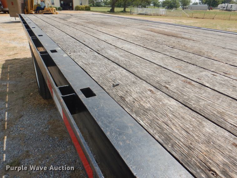 image for item DH7275 1980 White Road Boss  rollback truck