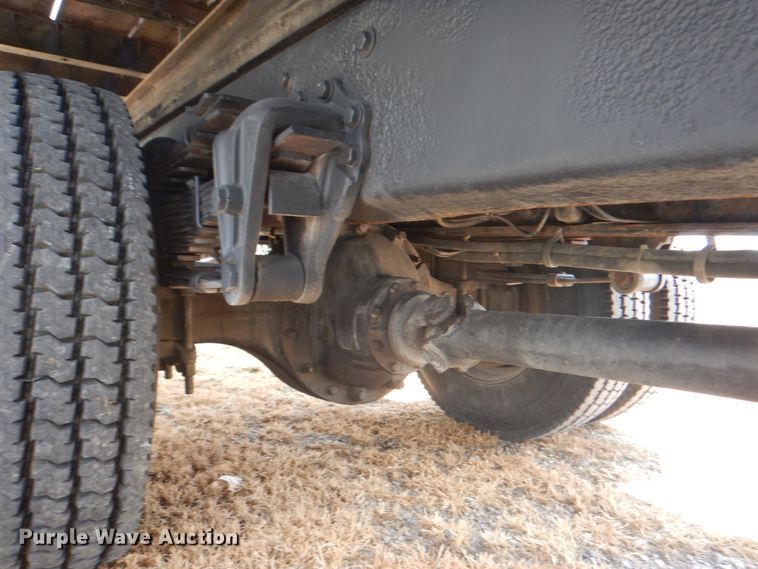 image for item DH7275 1980 White Road Boss  rollback truck