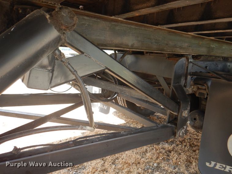 image for item DH7275 1980 White Road Boss  rollback truck