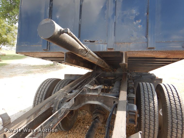 image for item DH7275 1980 White Road Boss  rollback truck