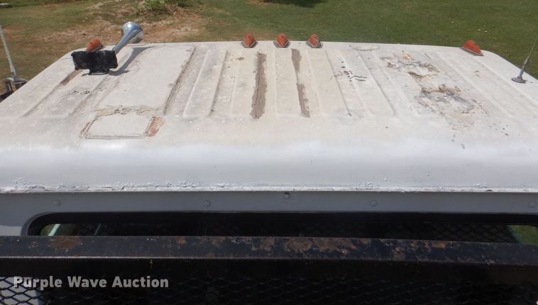 image for item DH7275 1980 White Road Boss  rollback truck