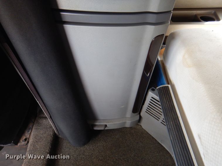 image for item DK8166 2014 Peterbilt 579  semi truck