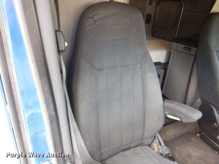 image for item DK8166 2014 Peterbilt 579  semi truck