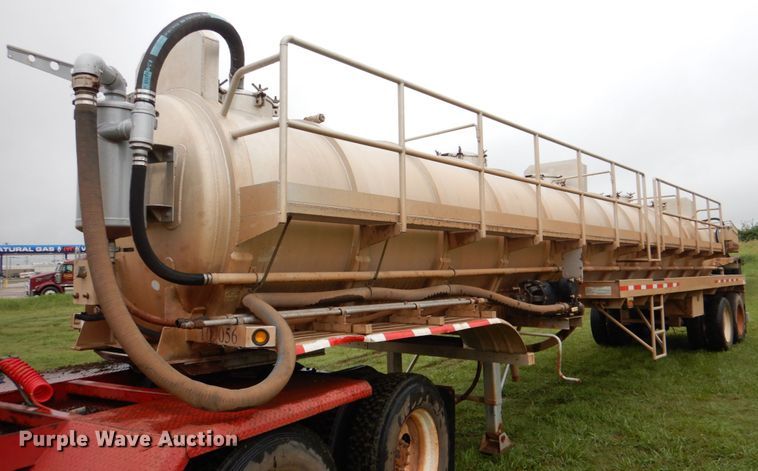 image for item DL0550 2012 Dragon  vacuum trailer