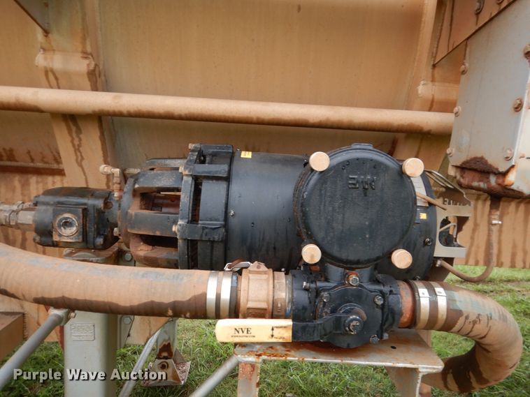 image for item DL0550 2012 Dragon  vacuum trailer