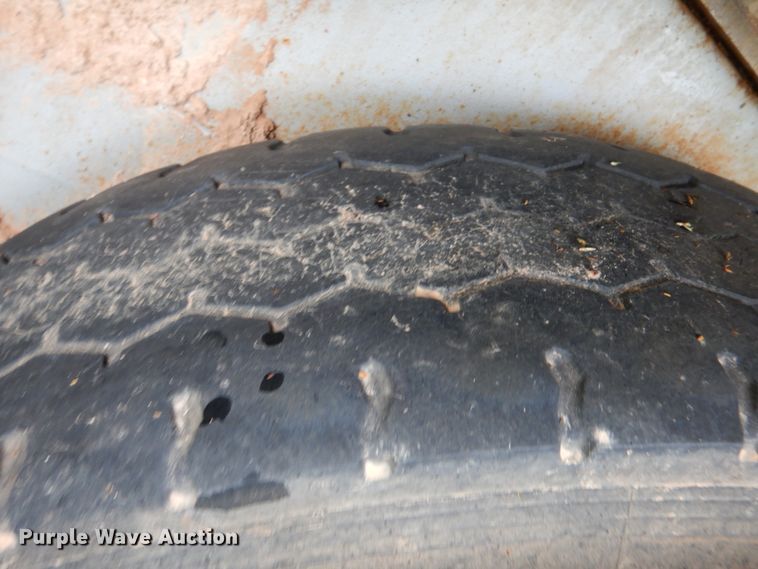 image for item DL0550 2012 Dragon  vacuum trailer