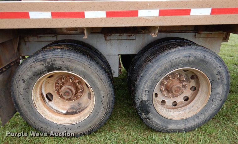 image for item DL0550 2012 Dragon  vacuum trailer