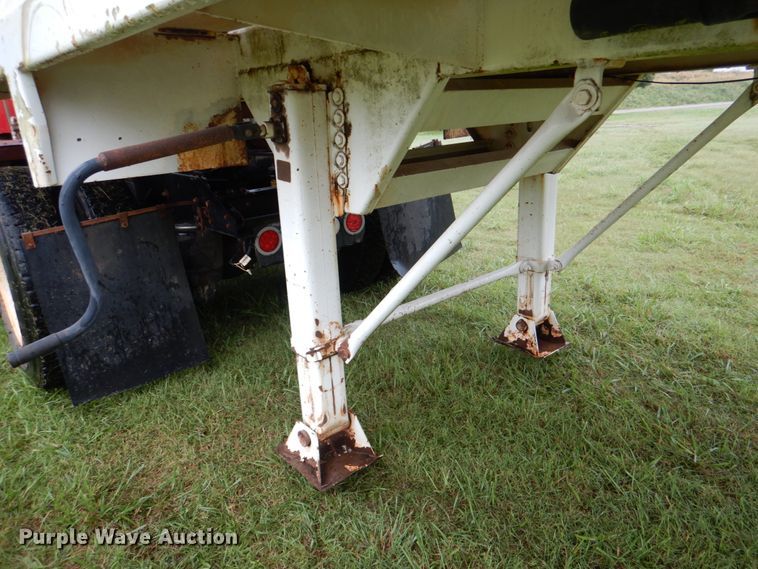 image for item DL0552 2006 Dragon  vacuum trailer