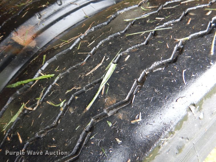 image for item DL0552 2006 Dragon  vacuum trailer