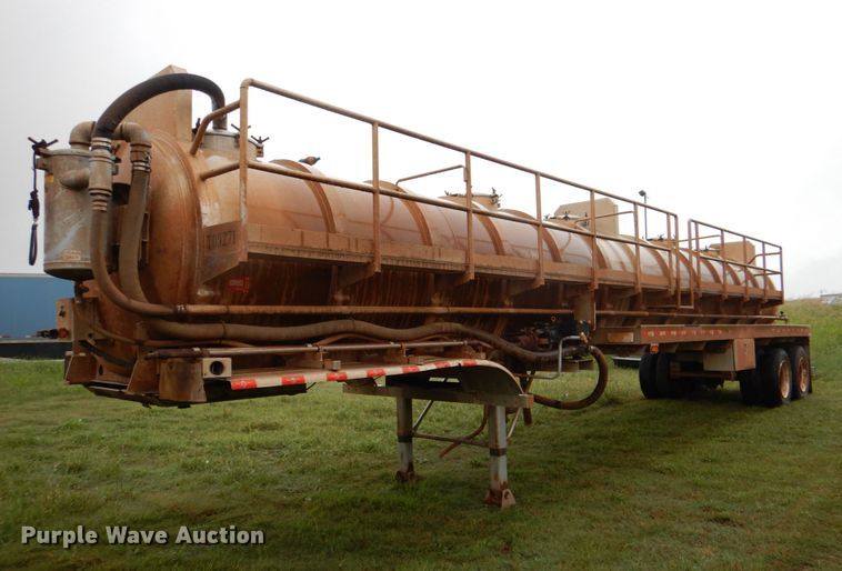 image for item DL0553 2012 Dragon  vacuum trailer