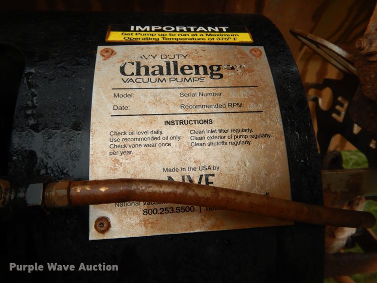 image for item DL0553 2012 Dragon  vacuum trailer