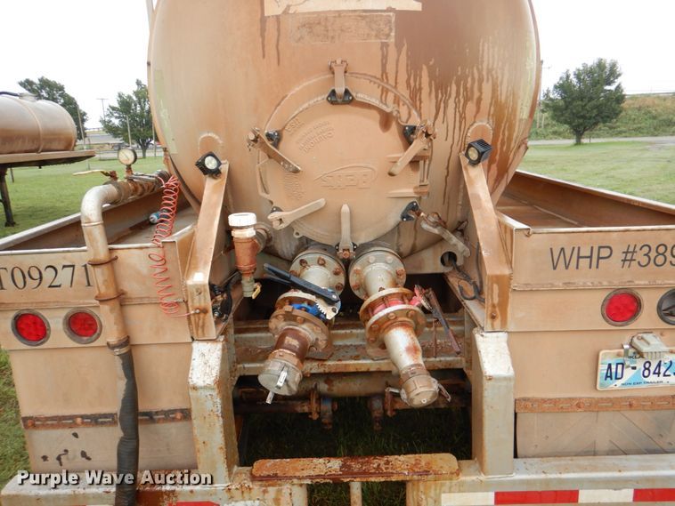 image for item DL0553 2012 Dragon  vacuum trailer