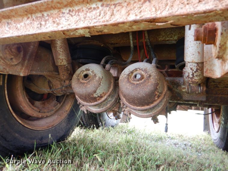 image for item DL0553 2012 Dragon  vacuum trailer