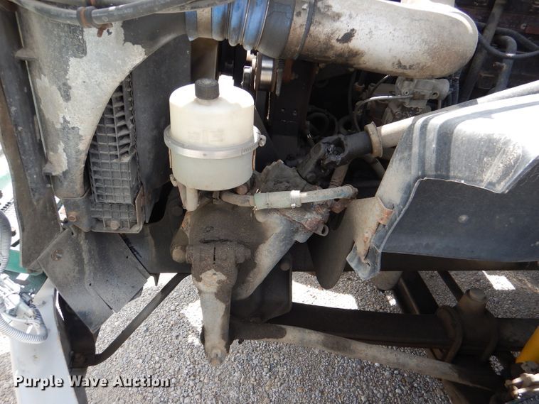 image for item DM1331 1998 Freightliner FL112  semi truck