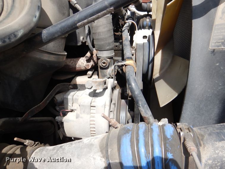 image for item DM1331 1998 Freightliner FL112  semi truck