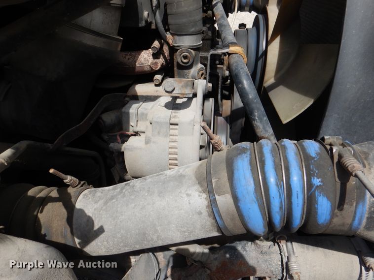 image for item DM1331 1998 Freightliner FL112  semi truck