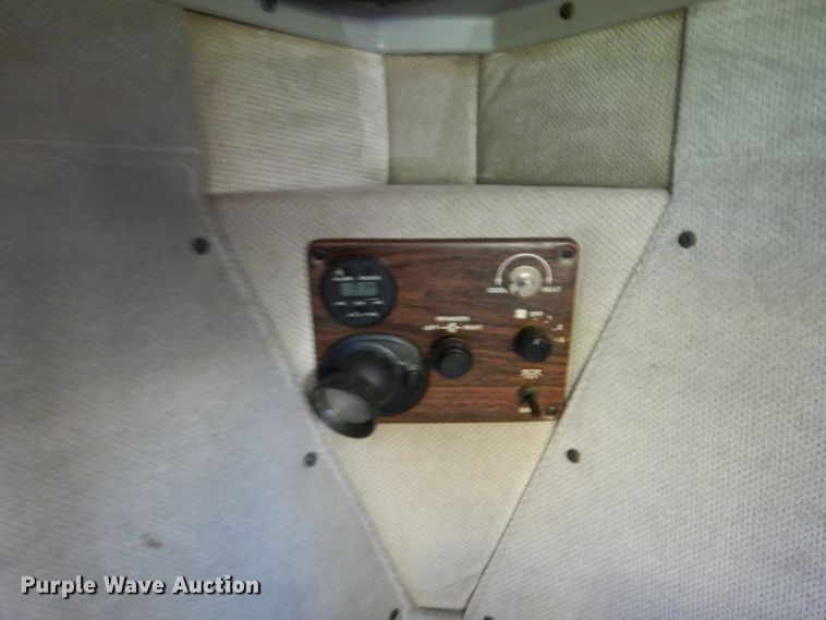 image for item DM1421 1999 Freightliner FLD120  semi truck