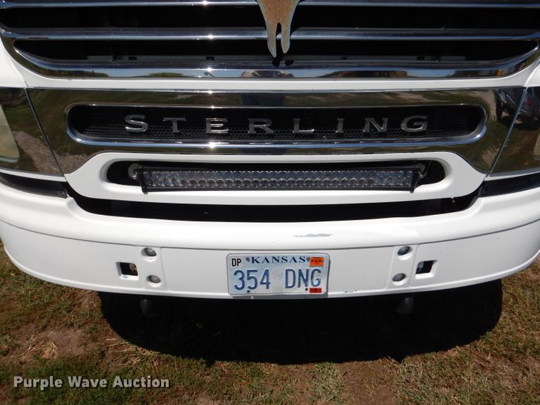 image for item DM1424 2005 Sterling AT9500  semi truck