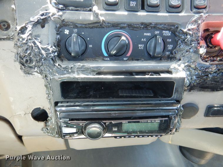 image for item DM1424 2005 Sterling AT9500  semi truck