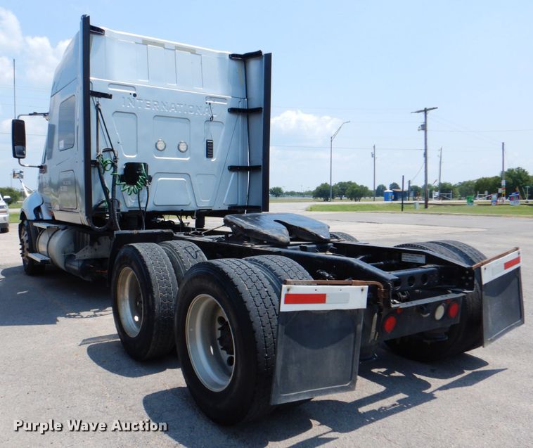 image for item DM3942 2013 International ProStar  truck tractor
