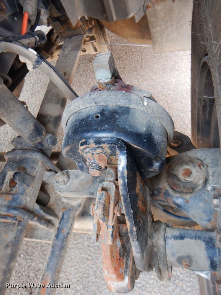 image for item DM3942 2013 International ProStar  truck tractor