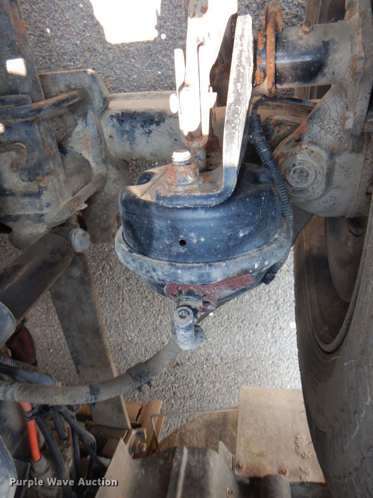 image for item DM3942 2013 International ProStar  truck tractor