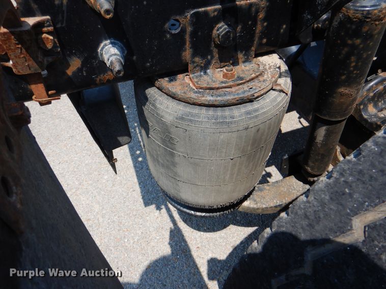 image for item DM3942 2013 International ProStar  truck tractor