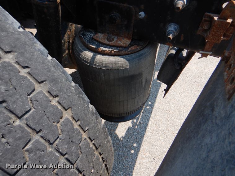 image for item DM3942 2013 International ProStar  truck tractor