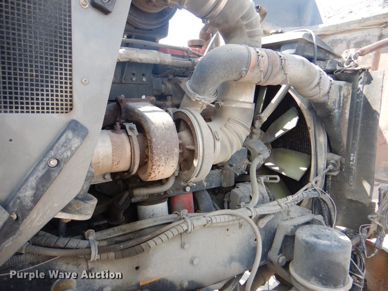 image for item DM3959 1999 Kenworth T800  semi truck