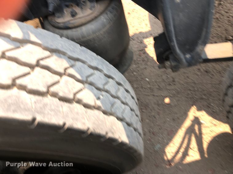 image for item DN1999 2016 Freightliner Cascadia 125  semi truck