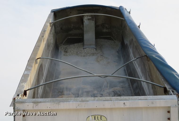 image for item FP9359 1978 Axle Equipment AF  end dump trailer